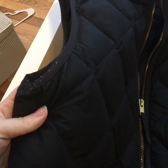 J.Crew Black Quilted Vest Sz Medium - Picture 3 of 4
